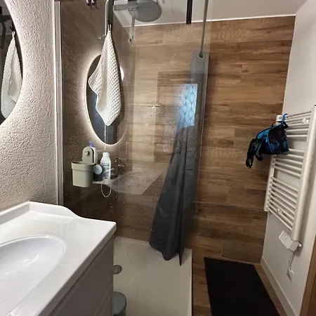 Corse Vallispoenina 2b Semesterbostad *