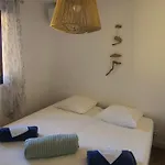 Holiday home Maison 5 Min De La Et A Pieds, Tt Confort