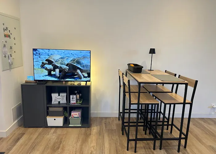 Maison 5 Min De La Et A Pieds, Tt Confort *